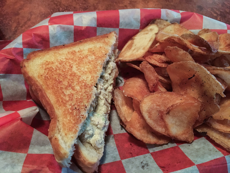 Yesterday's at Willie's Diner in Cleveland, Tennessee has good food at good prices! | chattavore.com