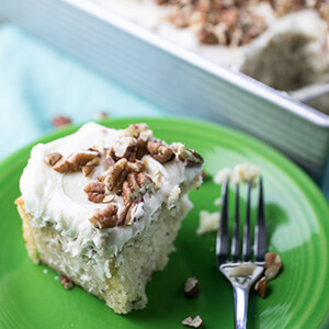 Hummingbird sheet cake transforms a slightly fussy classic Southern cake into something easy and portable yet still SO delicious - and pretty. | recipe from Chattavore.com